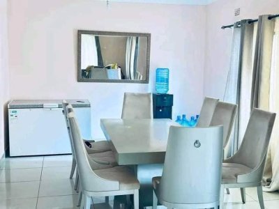 VACANT, PAY AND MOVE IN